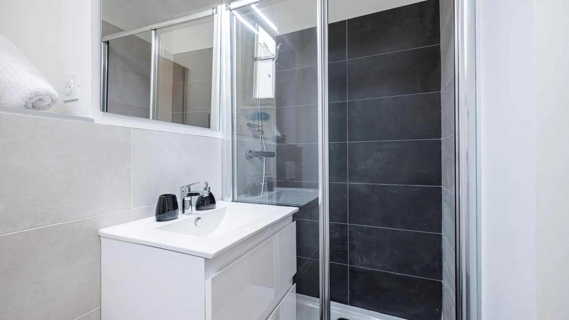 Charming City Center Studio 108 Nice